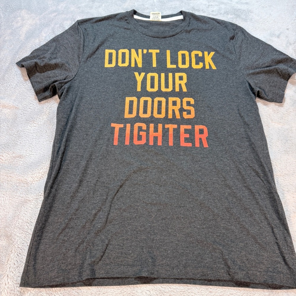 Homage Open Your Hearts Wider Graphic Tee Shirt Size L Sole Classics